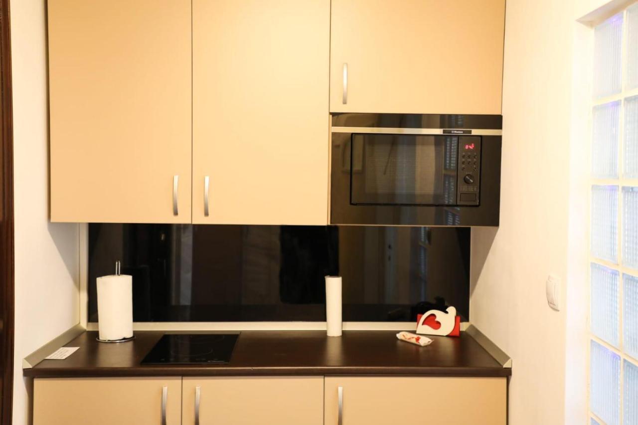 Ultracentral Cozy Apartment Near Old Town Bucarest Exterior foto